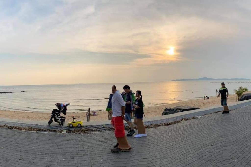 Appartamento Moderne Og Delikat Pa Stranden I Jomtien *